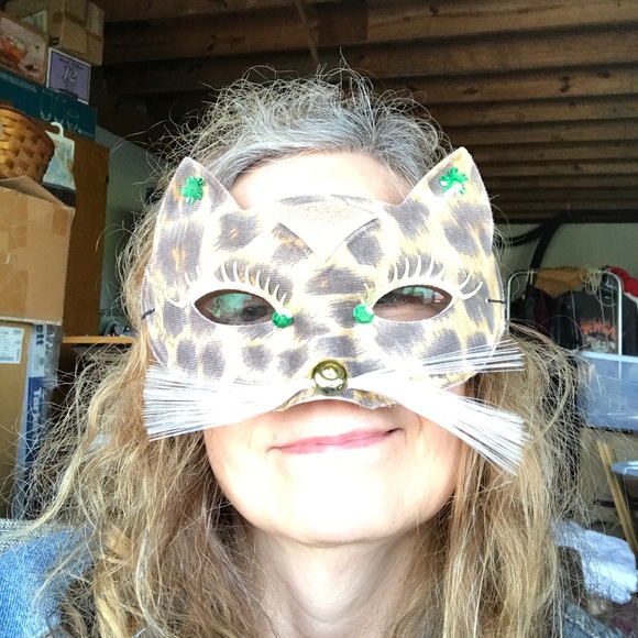 Meet your Posher, Anita - Picture 1 of 1